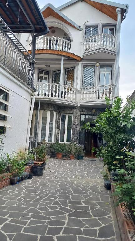 Mariel Hotel Tbilisi Bagian luar foto