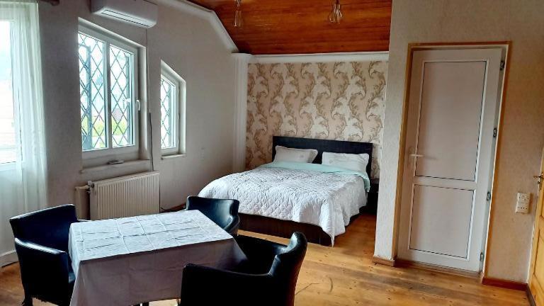 Mariel Hotel Tbilisi Bagian luar foto